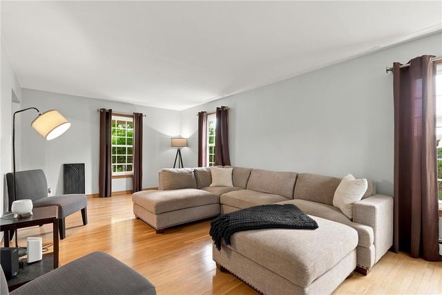 1031 North 7th Street, Emmaus Boro, PA 18049