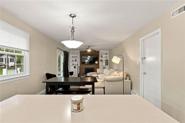 1031 North 7th Street, Emmaus Boro, PA 18049
