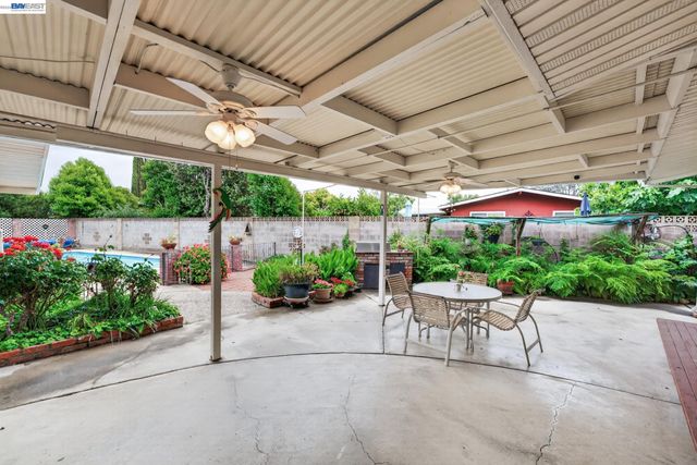 1355 Chandler Ct, Livermore, CA 94551