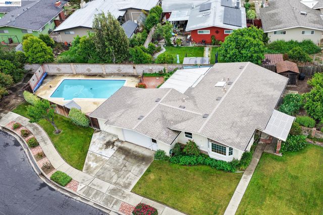 1355 Chandler Ct, Livermore, CA 94551
