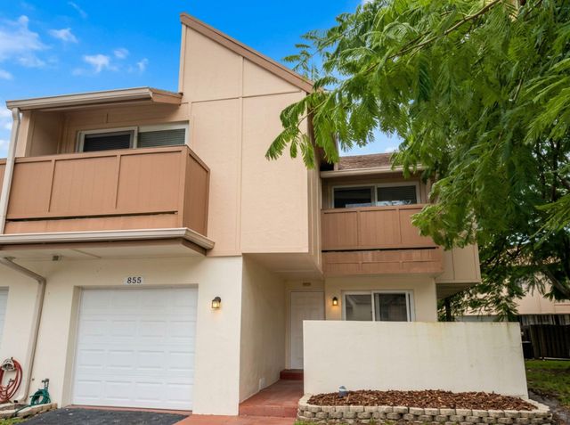 855 NW 80th Way 6, Plantation, FL 33324