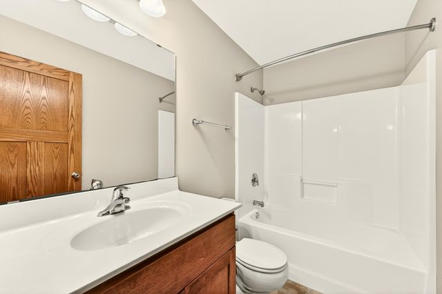 2350 Ponderosa Drive SW, Rochester, MN 55902