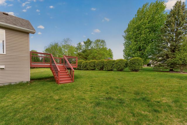 2350 Ponderosa Drive SW, Rochester, MN 55902