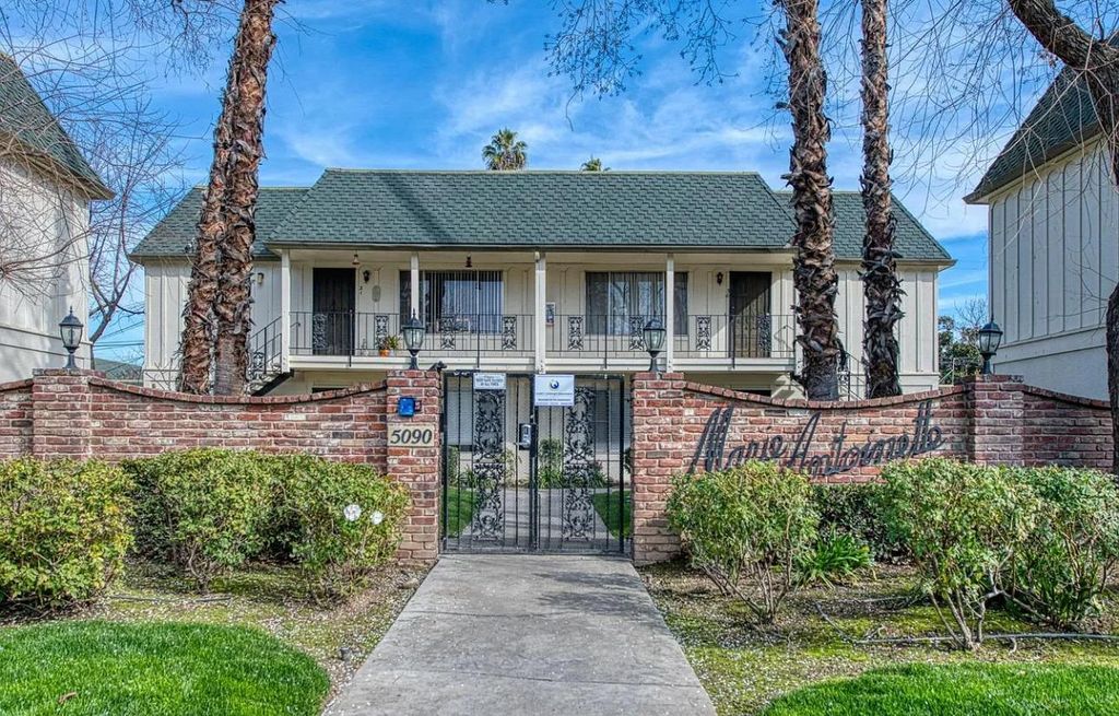 5090 N Roosevelt Avenue # 11, Fresno, CA 93704
