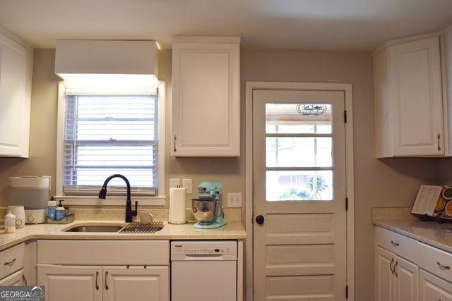 1021 Old Bishop Road, Bishop, GA 30621