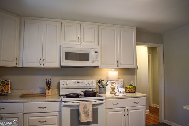 1021 Old Bishop Road, Bishop, GA 30621