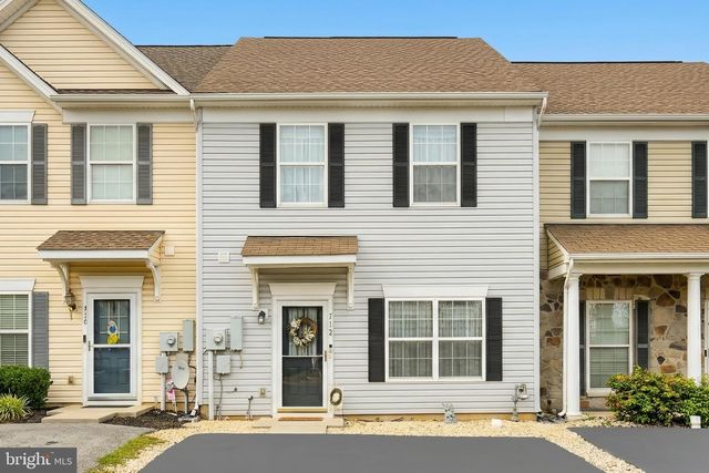 712 SPENCER DR, Hanover, PA 17331