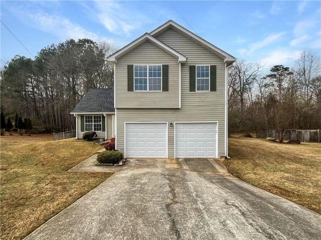 3028 N Oak Court, Decatur, GA 30034