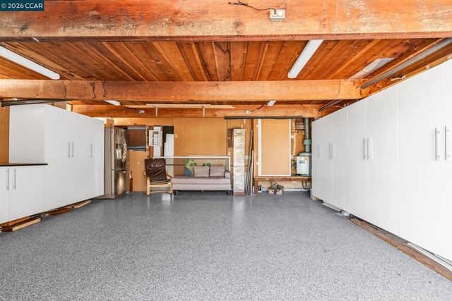 980 Crane Ave, Foster City, CA 94404