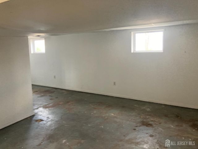 913 Eden Avenue, Highland Park, NJ 08904