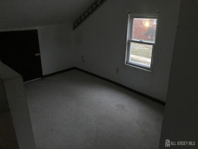 913 Eden Avenue, Highland Park, NJ 08904