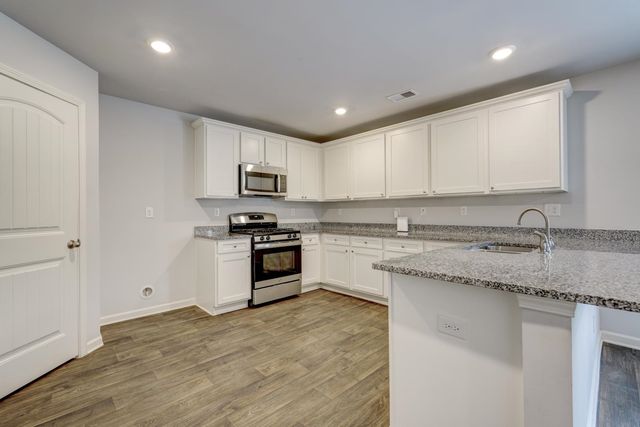 210 Rushing Waters Drive, Inman, SC 29349