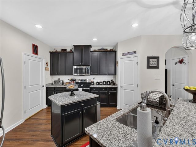 204 Boltons Mill Pky, Williamsburg, VA 23185