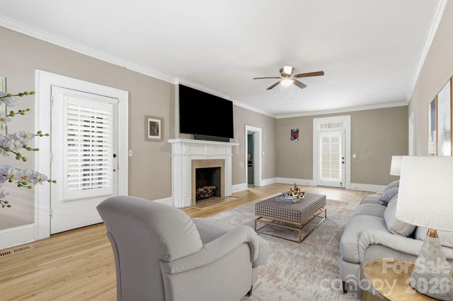 46 NW Marsh Avenue NW, Concord, NC 28025