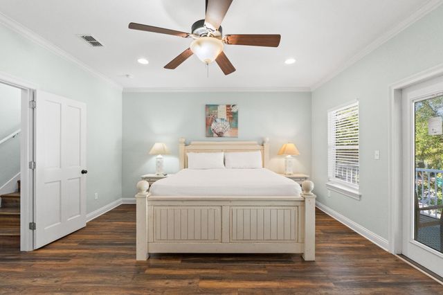 209 E Grand Key Loop, Destin, FL 32541
