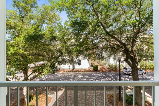 209 E Grand Key Loop, Destin, FL 32541