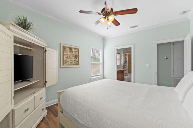 209 E Grand Key Loop, Destin, FL 32541