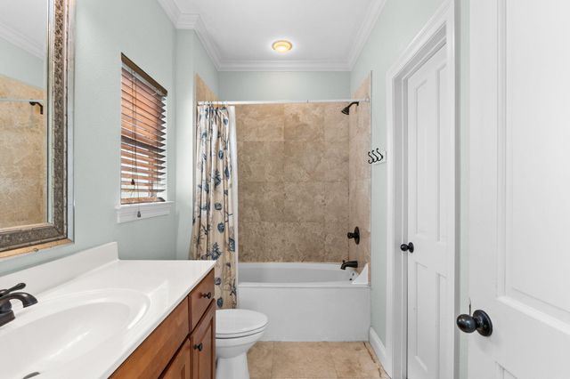 209 E Grand Key Loop, Destin, FL 32541