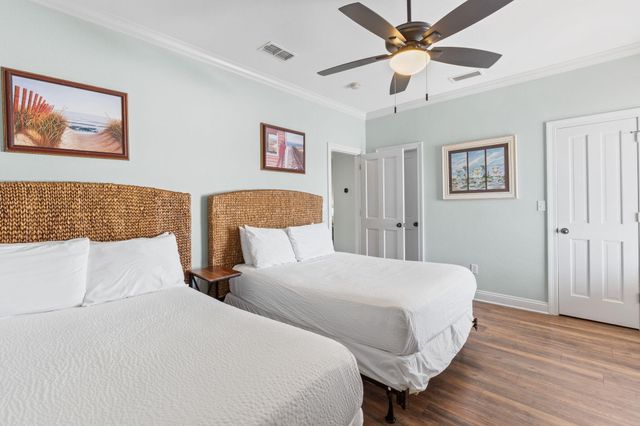 209 E Grand Key Loop, Destin, FL 32541