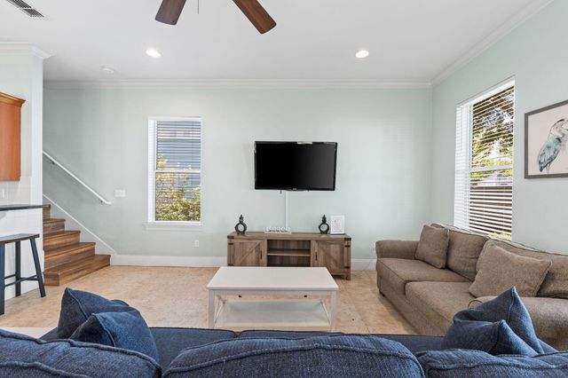 209 E Grand Key Loop, Destin, FL 32541