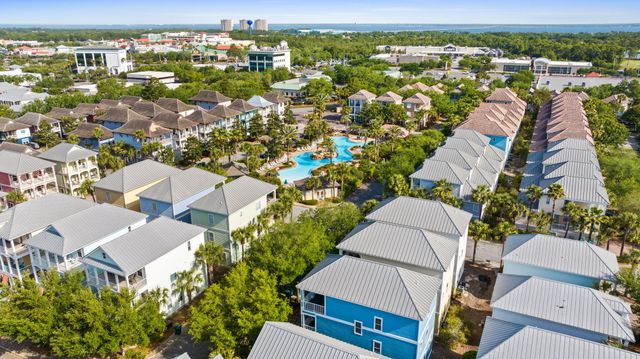 209 E Grand Key Loop, Destin, FL 32541