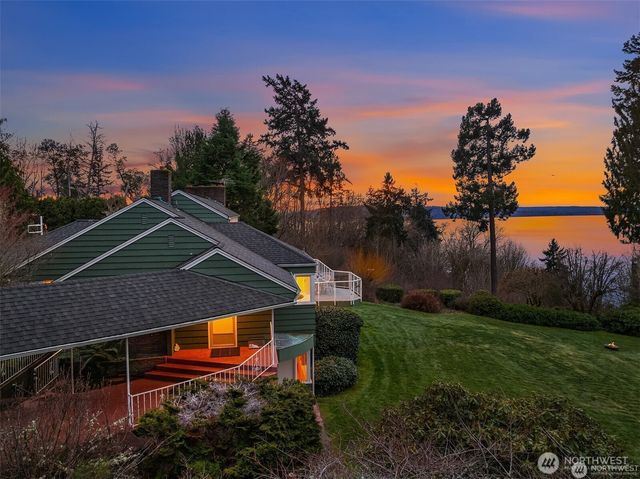 727 SW 199th Place, Normandy Park, WA 98166