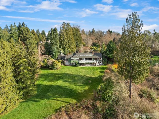 727 SW 199th Place, Normandy Park, WA 98166