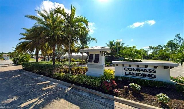 3845 Helmsman DR, Naples, FL 34120