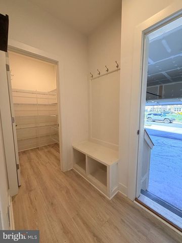 1530 SANDPIPER BAY LOOP, Dumfries, VA 22026