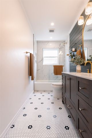 540 Topeka Drive, Woodway, TX 76712