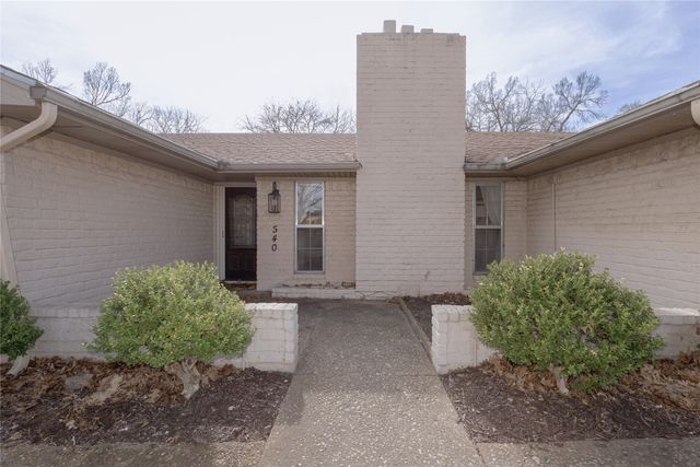 540 Topeka Drive, Woodway, TX 76712
