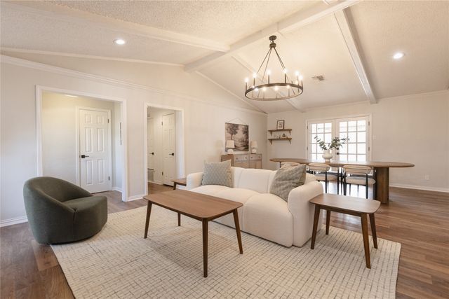 540 Topeka Drive, Woodway, TX 76712