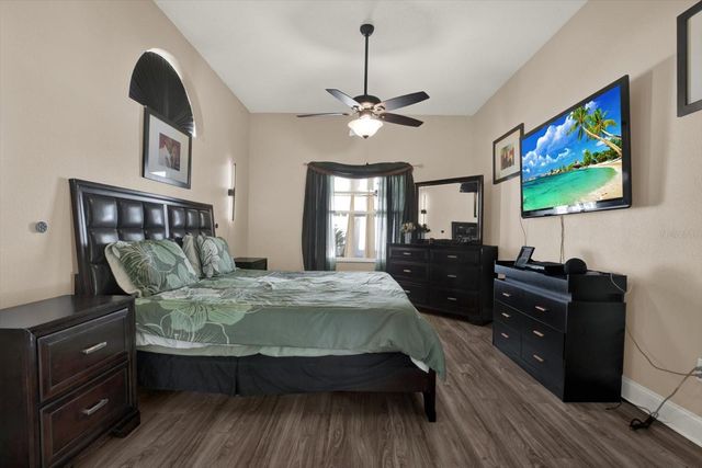 9656 FOX HEARST ROAD, Tampa, FL 33647