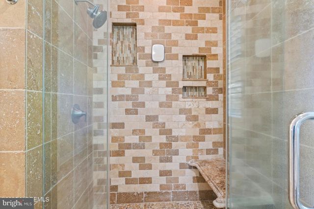 274 BEACHVIEW AVE, Manahawkin, NJ 08050