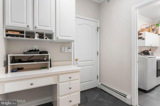 274 BEACHVIEW AVE, Manahawkin, NJ 08050