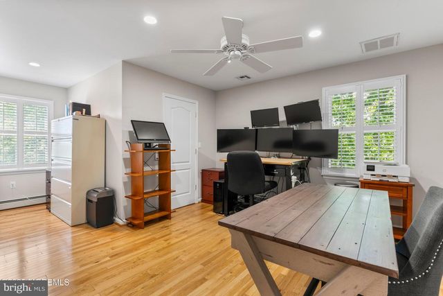 274 BEACHVIEW AVE, Manahawkin, NJ 08050