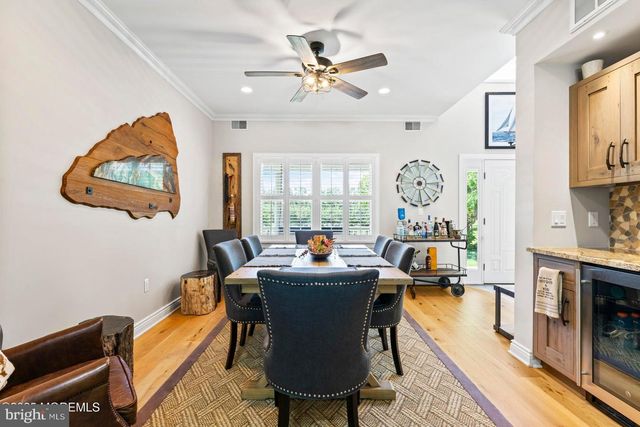 274 BEACHVIEW AVE, Manahawkin, NJ 08050