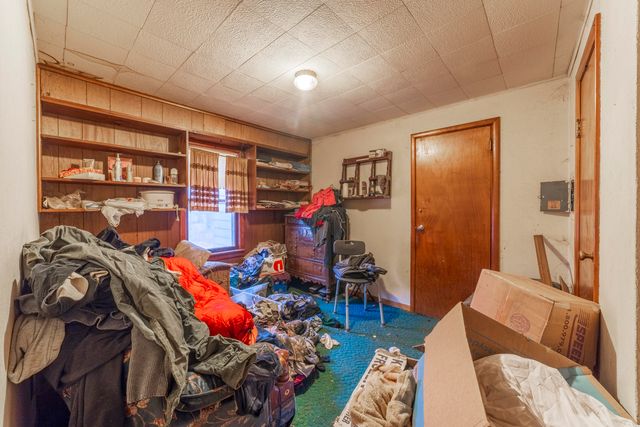 310 Edgemoor Drive, Trail Creek, IN 46360