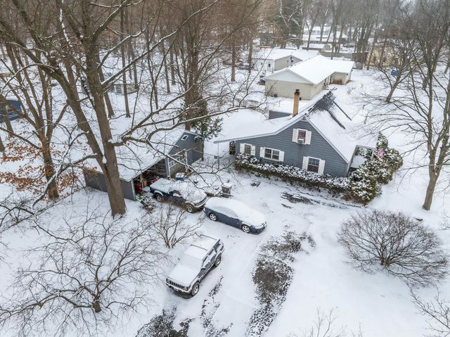 310 Edgemoor Drive, Trail Creek, IN 46360