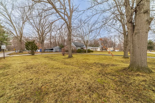 310 Edgemoor Drive, Trail Creek, IN 46360