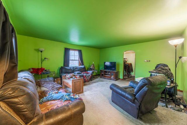 310 Edgemoor Drive, Trail Creek, IN 46360