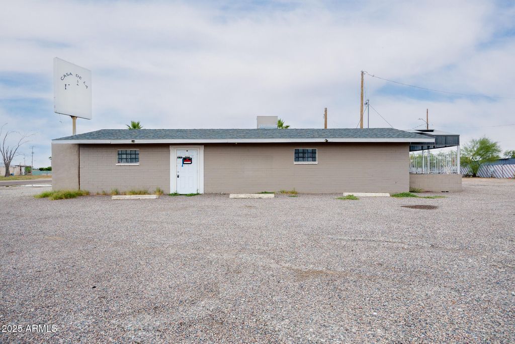 864 E JIMMIE KERR Boulevard, Casa Grande, AZ 85122 — exterior