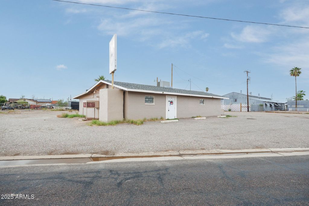 864 E JIMMIE KERR Boulevard, Casa Grande, AZ 85122 — photo 2