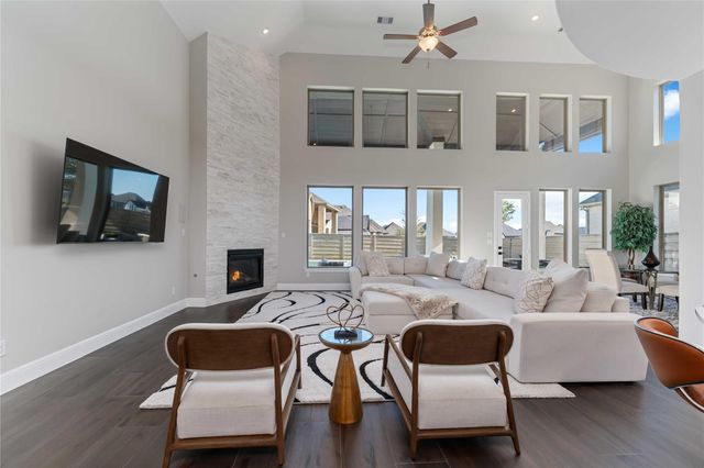 4315 Sandy Cove Drive, Manvel, TX 77578