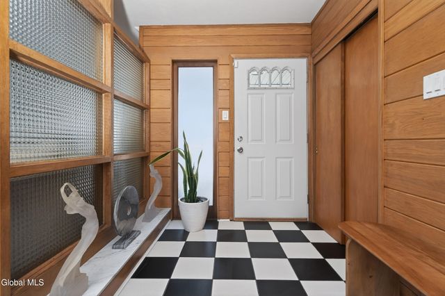 333 S Manning Boulevard, Albany, NY 12208