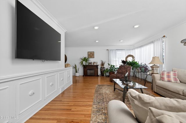 333 S Manning Boulevard, Albany, NY 12208