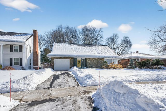 333 S Manning Boulevard, Albany, NY 12208