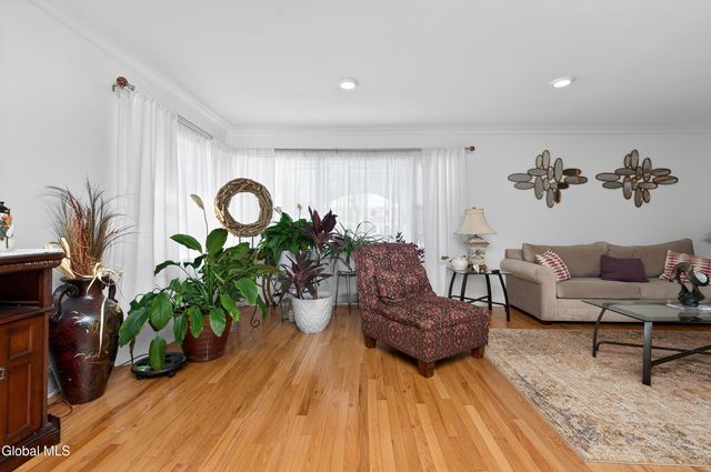 333 S Manning Boulevard, Albany, NY 12208