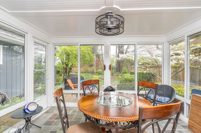 333 S Manning Boulevard, Albany, NY 12208