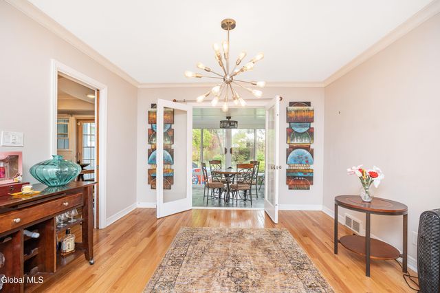 333 S Manning Boulevard, Albany, NY 12208